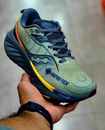 کتونی ساکونی رانینگ تریمپ۲۲ کیفیت مشابه اصلی سایز 40 تا 45 Saucony Triumph 22