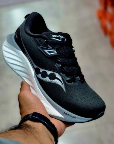 کتونی ساکونی رانینگ تریمپ۲۲ کیفیت مشابه اصلی سایز 40 تا 45 Saucony Triumph 22