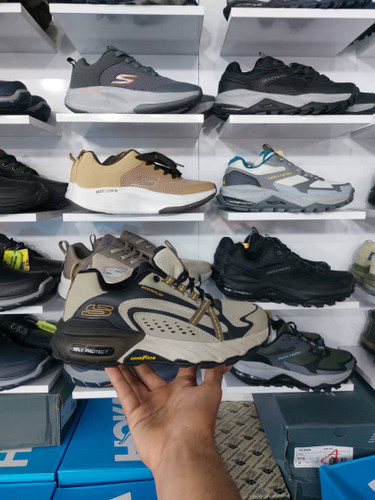 کتونی اسکیچرز مکس پرو تکت سایز 40 تا 45 SKECHERS MAX PROTECE