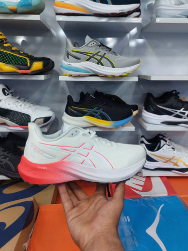 کتونی اسیکس GT 2000 سایز 40 تا 45 ASICS GT 2000