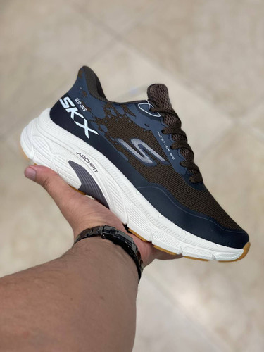 کتونی رانینگ اسپرت اسکیچرز آرچ فیت سایز ۴۰ تا ۴۵ Skechers Archfit Slip-ins