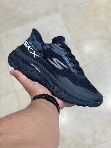 کتونی رانینگ اسپرت اسکیچرز آرچ فیت سایز ۴۰ تا ۴۵ Skechers Archfit Slip-ins