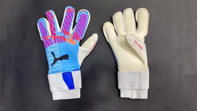 دستکش دروازه بانی پوما سایز ۷ تا ۱۱ Puma gk gloves