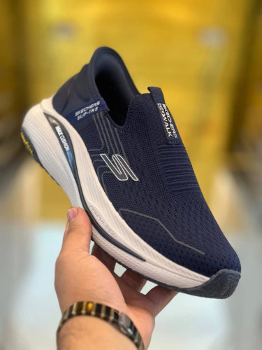 کتونی رانینگ اسکیچرز سایز 40تا 45 Skechers Slip Ins