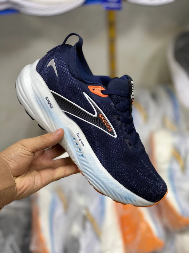 کتونی رانینگ بروکس گلیسرین ۲۲ سایز ۴۰ تا ۴۵ Brooks Glycerin GTS 22