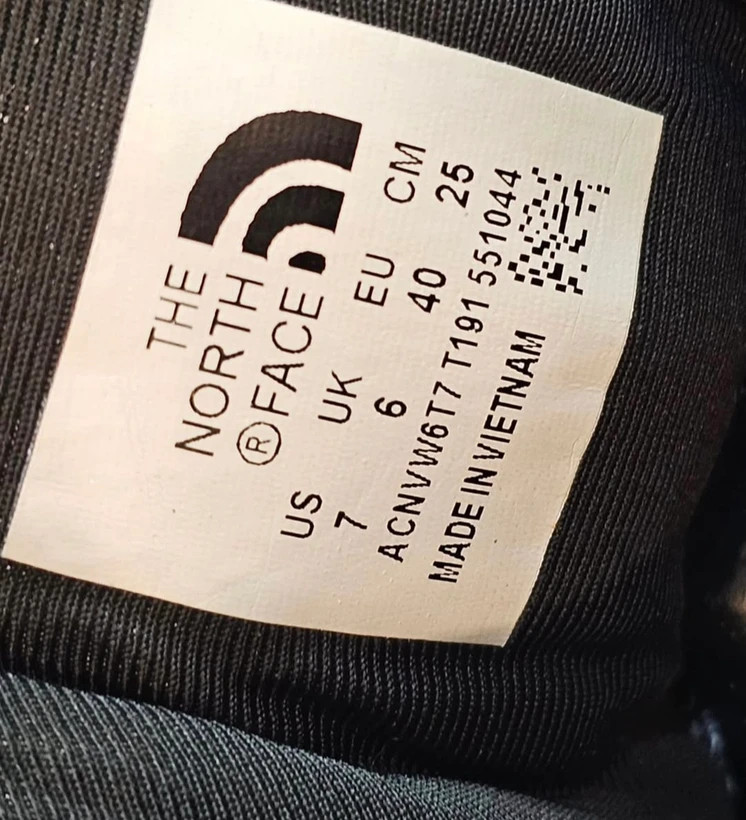 کتونی بوت کوهنوردی و طبیعت گردی نورث فیس GORTEX سایز ۴۰ تا ۴۵ the north face soukuu