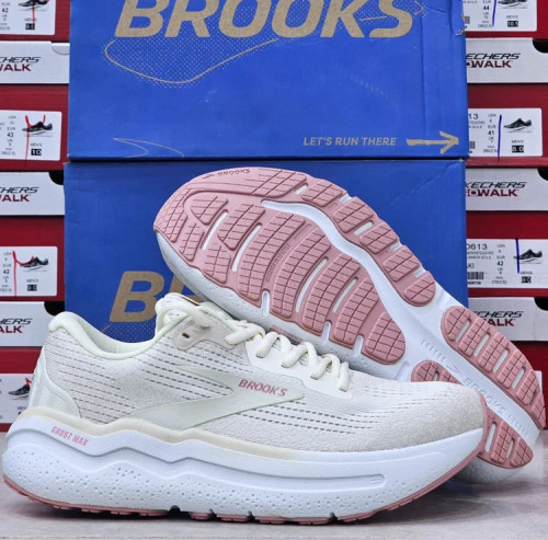 کتونی رانینگ بروکس گاست مکس ۲ ساخت ویتنام سایز ۴۰ تا ۴۵ Brooks Ghost Max 2