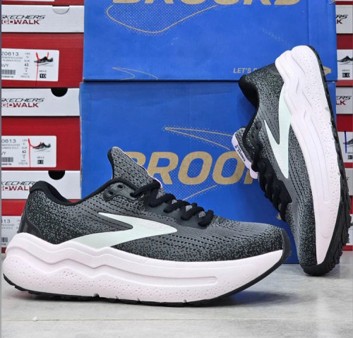 کتونی رانینگ بروکس گاست مکس ۲ ساخت ویتنام سایز ۴۰ تا ۴۵ Brooks Ghost Max 2