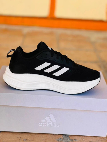 کتونی رانینگ اسپرت بوست ادیداس سایز 37 الی 40 Adidas Boost Run