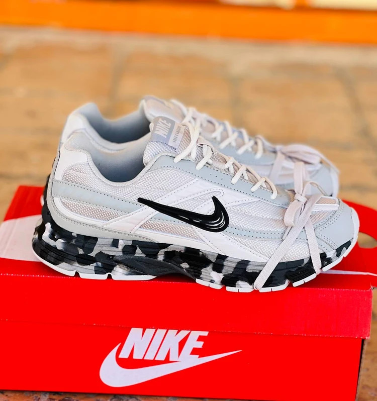 کتونی رانینگ نایک انیتیتاتور سایز 40 تا 45 Nike Initiator