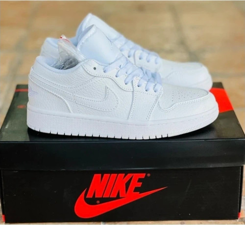 کتونی رانینگ نایک ایر جردن 1 سایز 37 الی 40 Nike Air Jordan 1