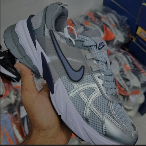 کتونی نایک وی تو کی 37 تا 45 Nike V2k Run