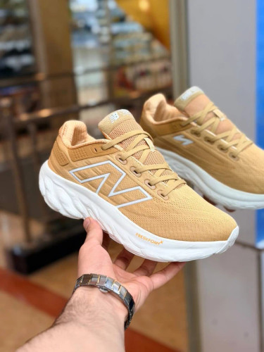 کتونی پیادهروی و رانینگ نیوبالانس سایز ۴۰ تا ۴۵ New balance Fresh Foam 1080