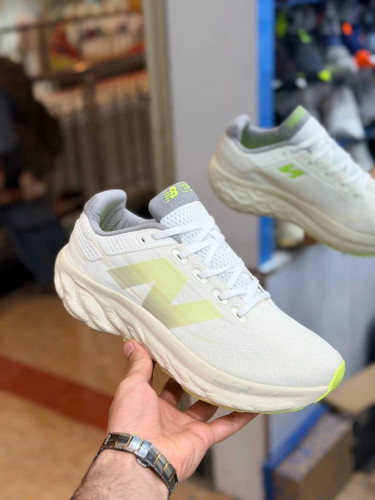 کتونی پیادهروی و رانینگ نیوبالانس سایز ۴۰ تا ۴۵ New balance Fresh Foam 1080