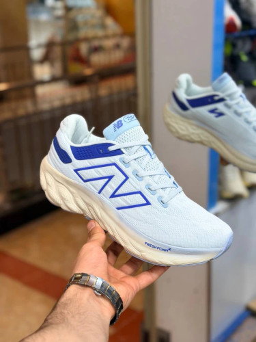 کتونی پیادهروی و رانینگ نیوبالانس سایز ۴۰ تا ۴۵ New balance Fresh Foam 1080