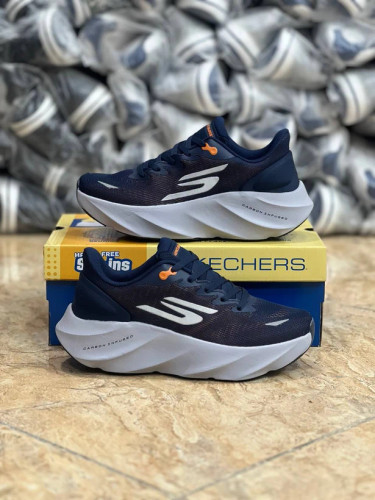 کتونی رانینگ اسکیچرز سایز 40 تا 45 Skechers Aeru Burst