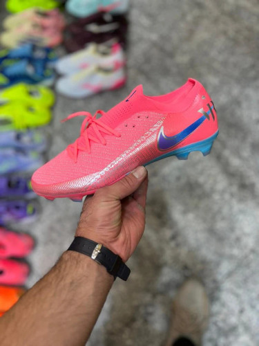 کتونی فوتبال نایک ایر زوم سرخابی رنگی سایز 40 تا 45 NIKE AIR ZOOM 5