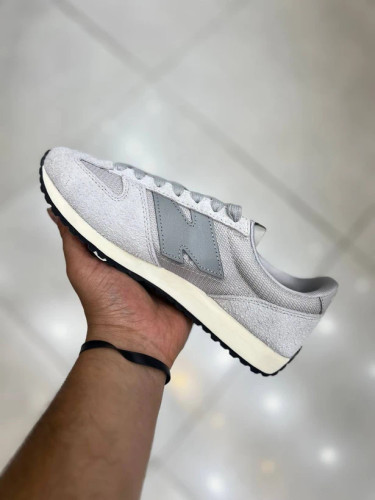 کتونی اسپرت نیوبالانس 471 سایز 37 تا 45 NEWBALANCE 471