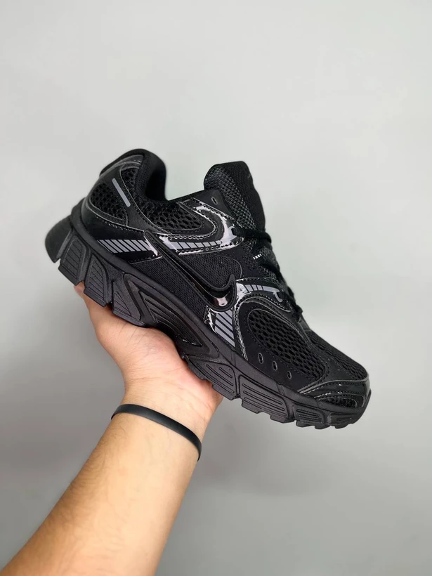 کتونی اسپرت رانینگ نایک V5 RNR سایز 37 تا 45 NIKE V5 RNR