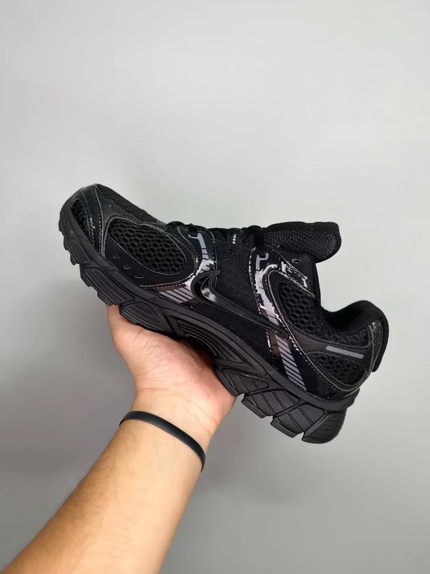 کتونی اسپرت رانینگ نایک V5 RNR سایز 37 تا 45 NIKE V5 RNR