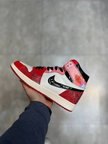 کتونی اسپرت ایر جردن وان سایز 40 تا 45 NIKE AIR JORDAN 1