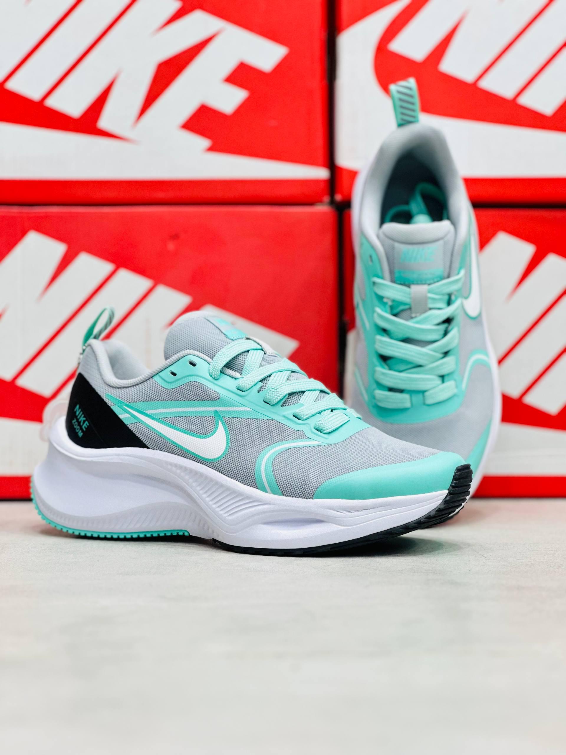 کتونی نایک زوم ایکس طوسی سبز آبی سایز 37 تا 40 Nike Zoom X