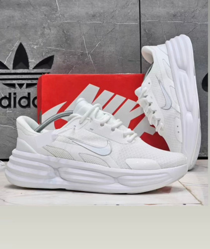 کتونی نایک کامفورت تمام سفید سایز ۴۰ الی ۴۵ Nike comfort