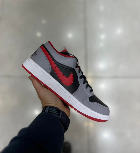 کتونی ایر جردن وان طوسی مشکی قرمز سایز 37 تا 45 NIKE AIR JORDAN