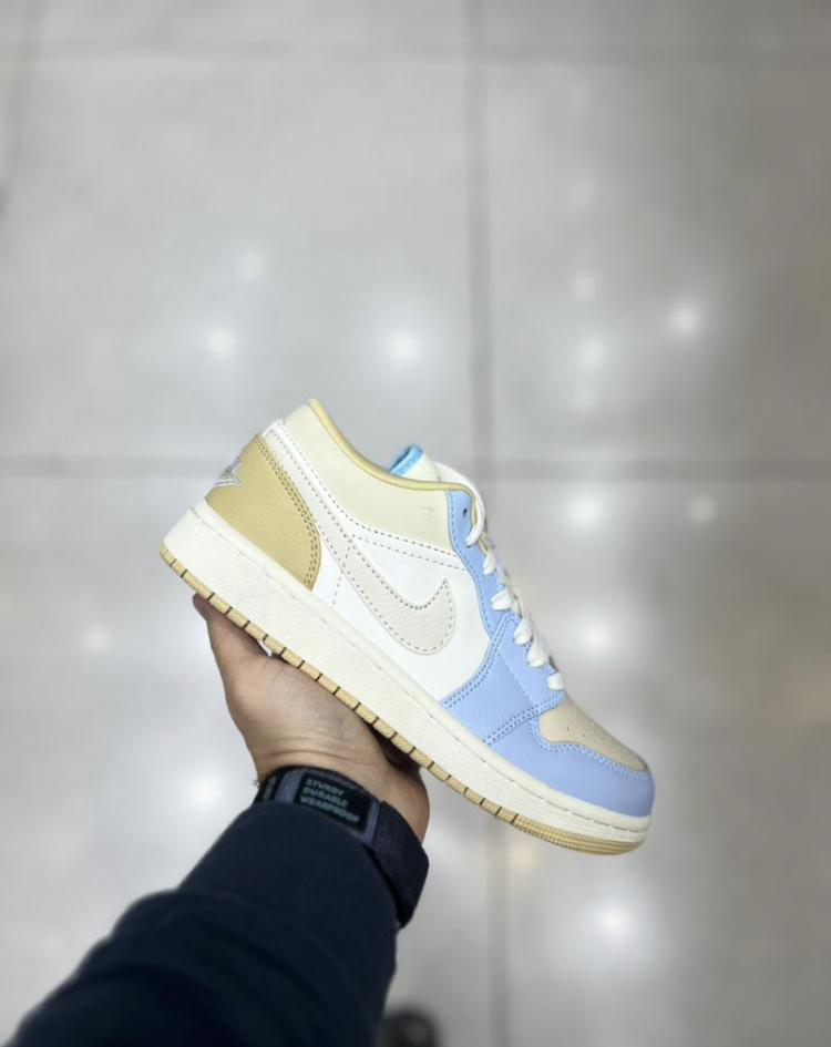 کتونی ایر جردن وان چند رنگ سایز 37 تا 45 NIKE AIR JORDAN