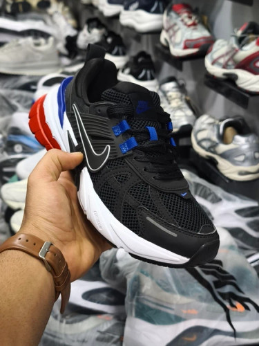 کتونی نایک V2K مشکی سفید قرمز سایز ۴۰ تا ۳۷ Nike V2K