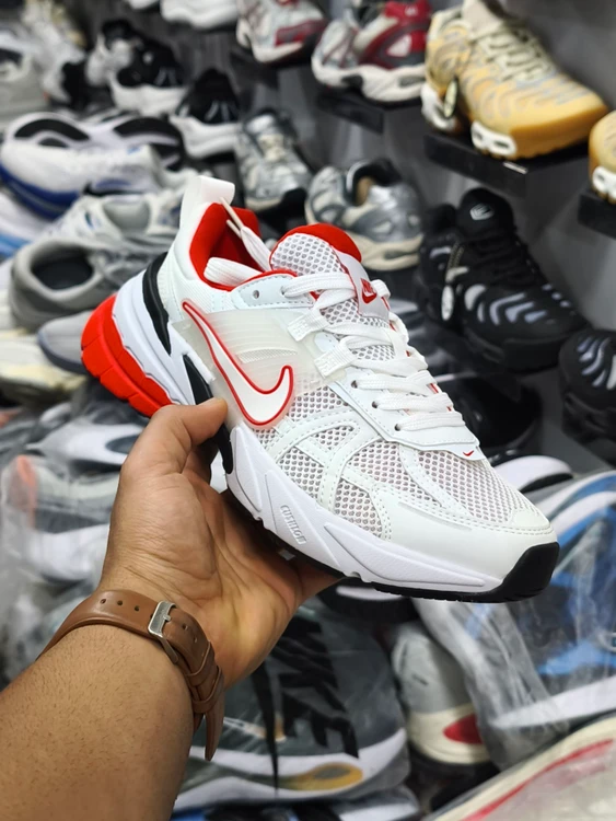 کتونی نایک V2K سفید قرمز سایز ۴۰ تا ۳۷ Nike V2K