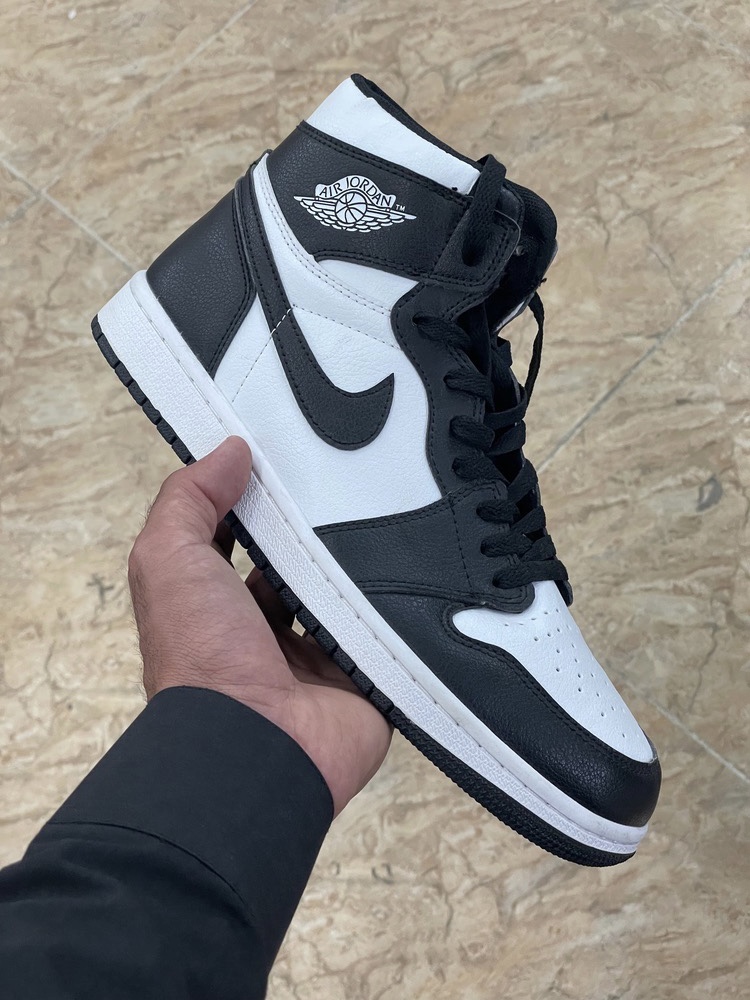 کتونی ایر جردن سفید مشکی سایز ۴۱ تا ۴۴ Nike Air Jordan 1
