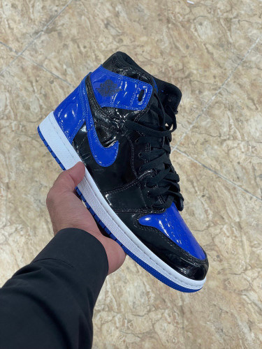 کتونی ایر جردن آبی مشکی سایز ۴۱ تا ۴۴ Nike Air Jordan 1