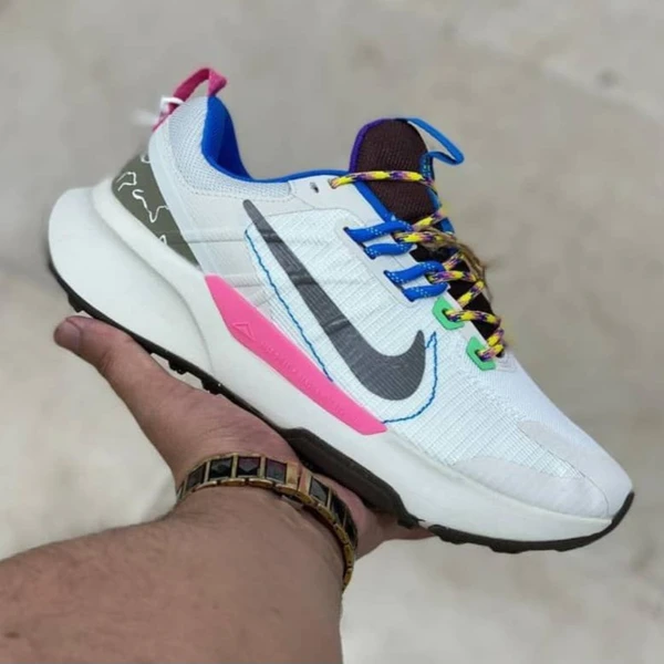 کتونی اسپرت نایک جونیپر تریل 2 سفید سرخابی آبی سایز 39 الی 45 Nike Juniper Trail 2