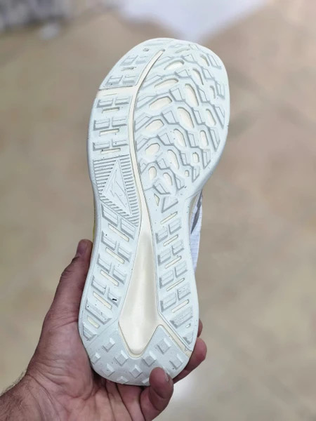 کتونی اسپرت نایک جونیپر تریل 2 سفید مشکی زرد سایز 39 الی 45 Nike Juniper Trail 2