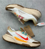 کتونی اسپرت نایک جونیپر تریل 2 سفید قرمز قهوه ای سایز 39 الی 45 Nike Juniper Trail 2