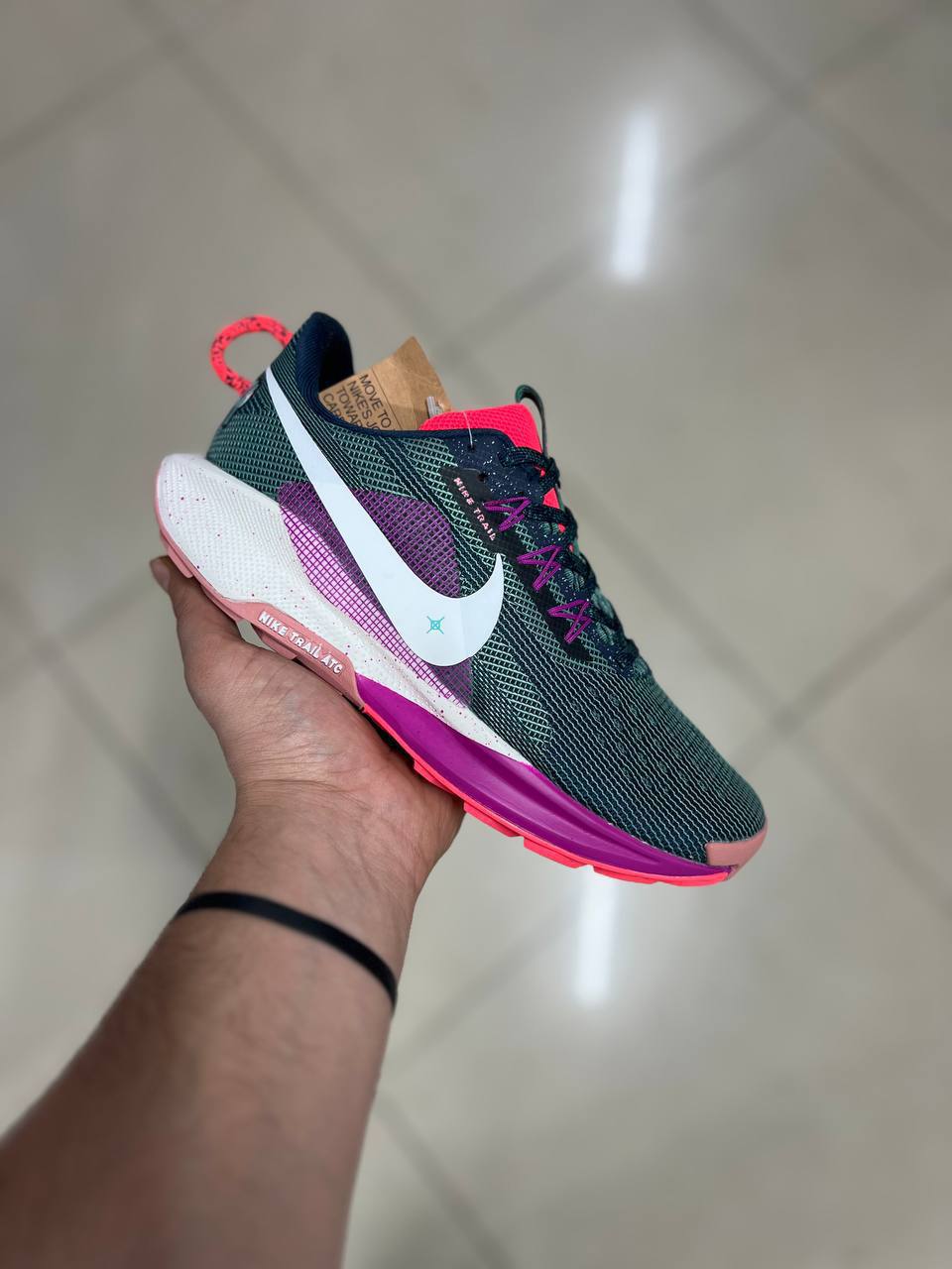 کتونی نایک ریکت ایکس پگاسوس‌ سبز سفید بنفش تریل سایز ۳۷ تا ۴۰  Nike Reactx Pegasus Trail