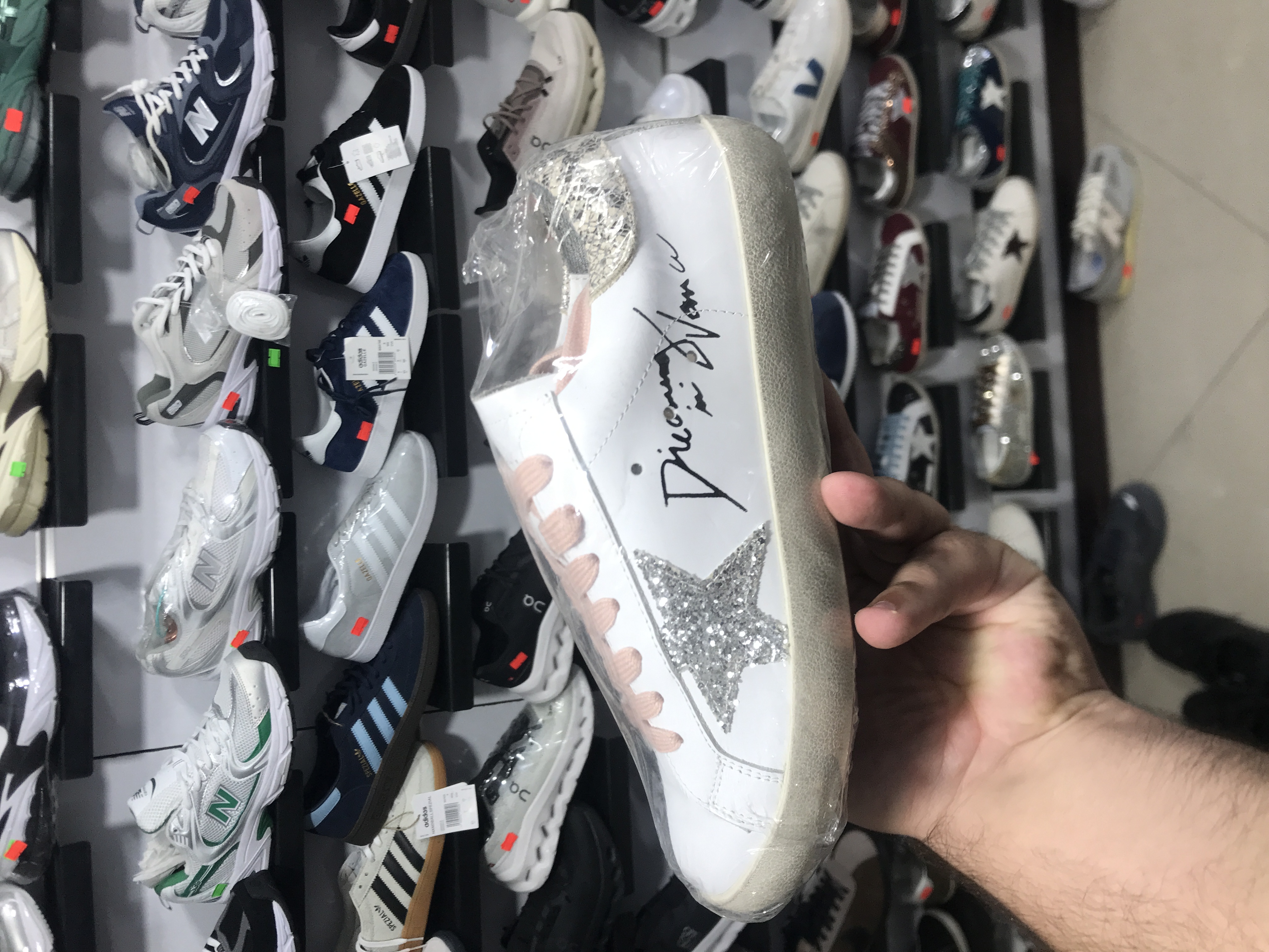 گلدن گوس سایز ۳۷ تا ۴۰ Golden Goose