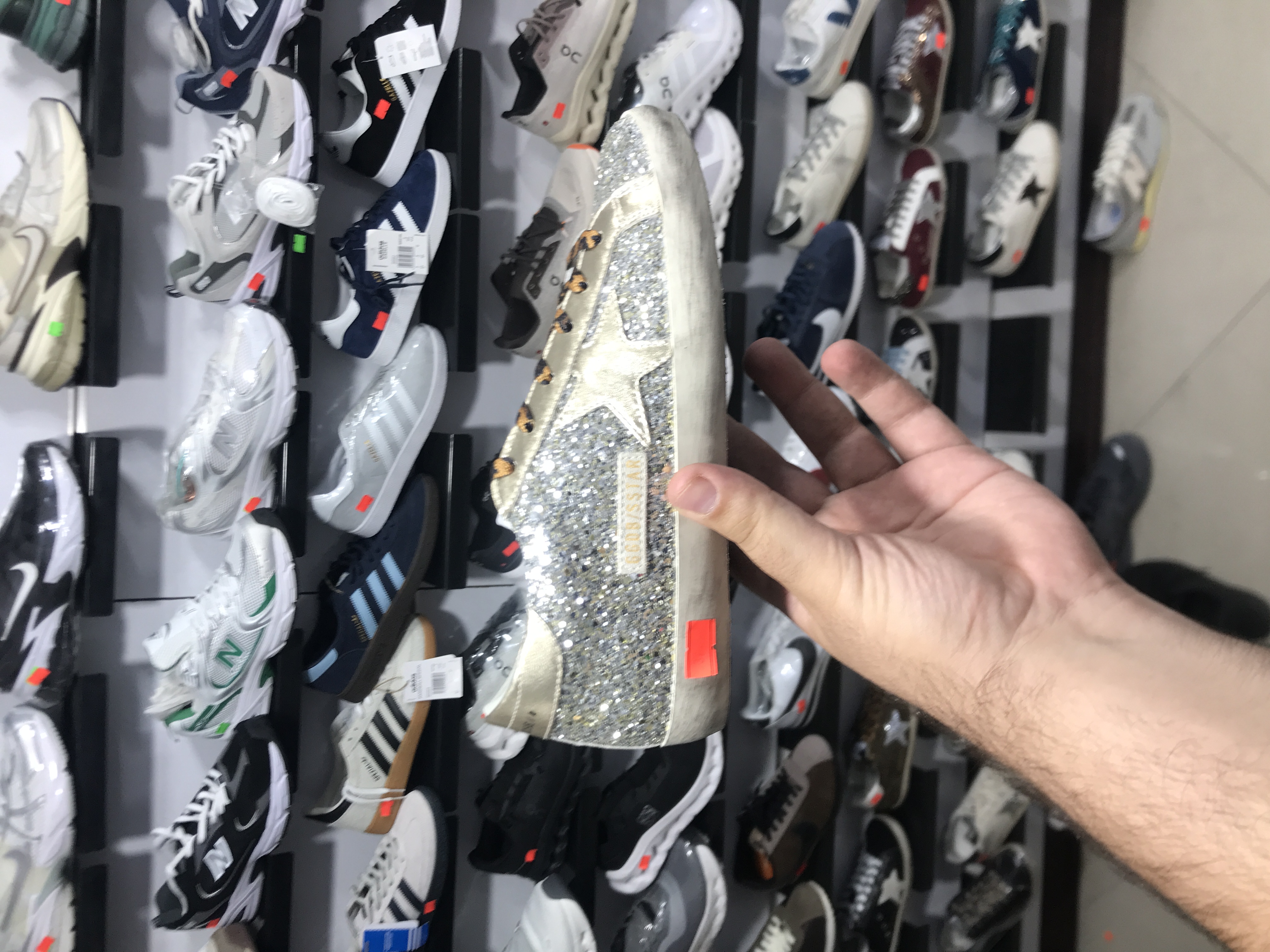 کتونی گلدن گوس سایز ۳۷ تا ۴۰ Golden goose
