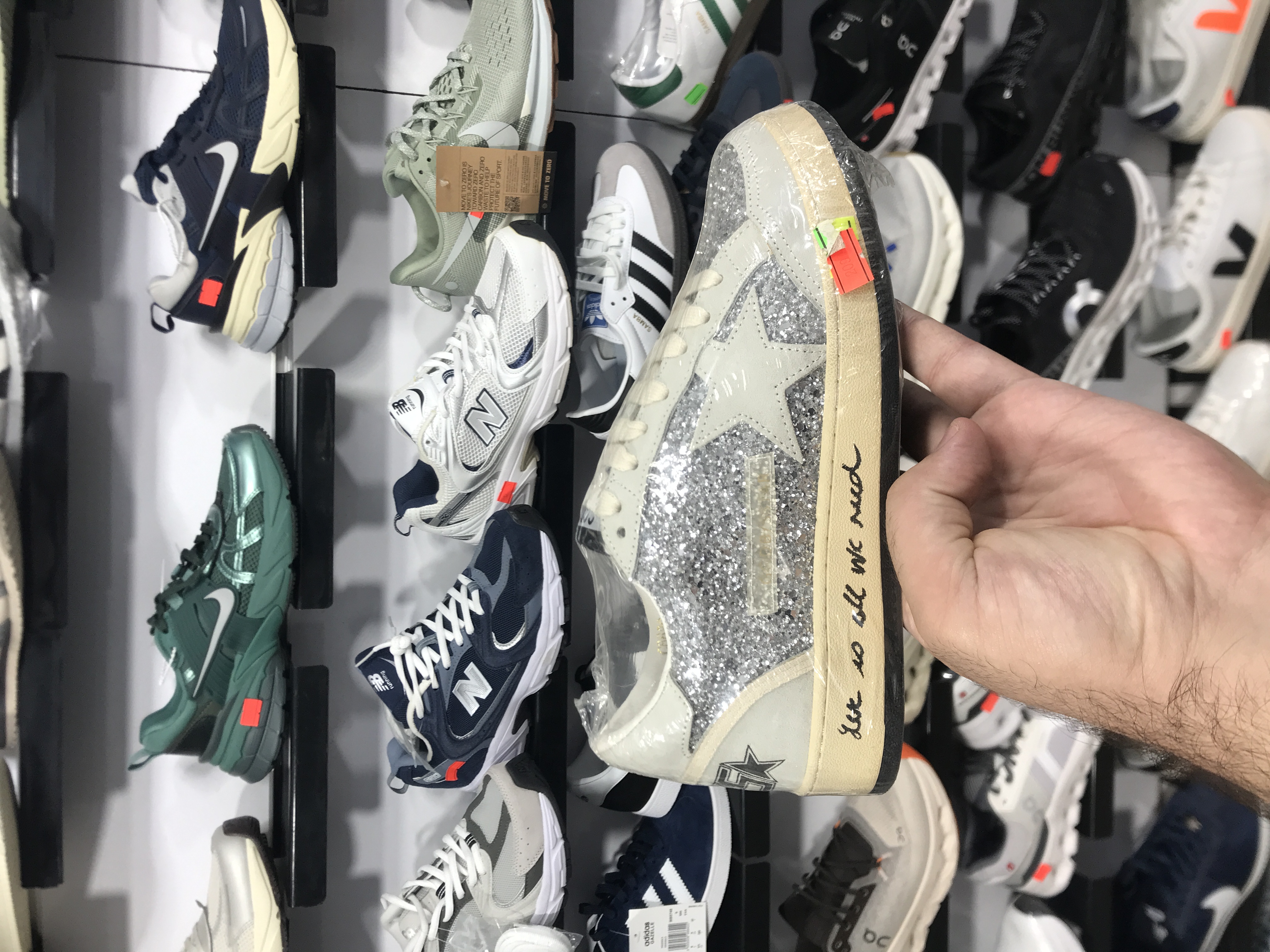 کتونی گلدن‌گوس سایز ۳۷ تا ۴۰ Golden Goose