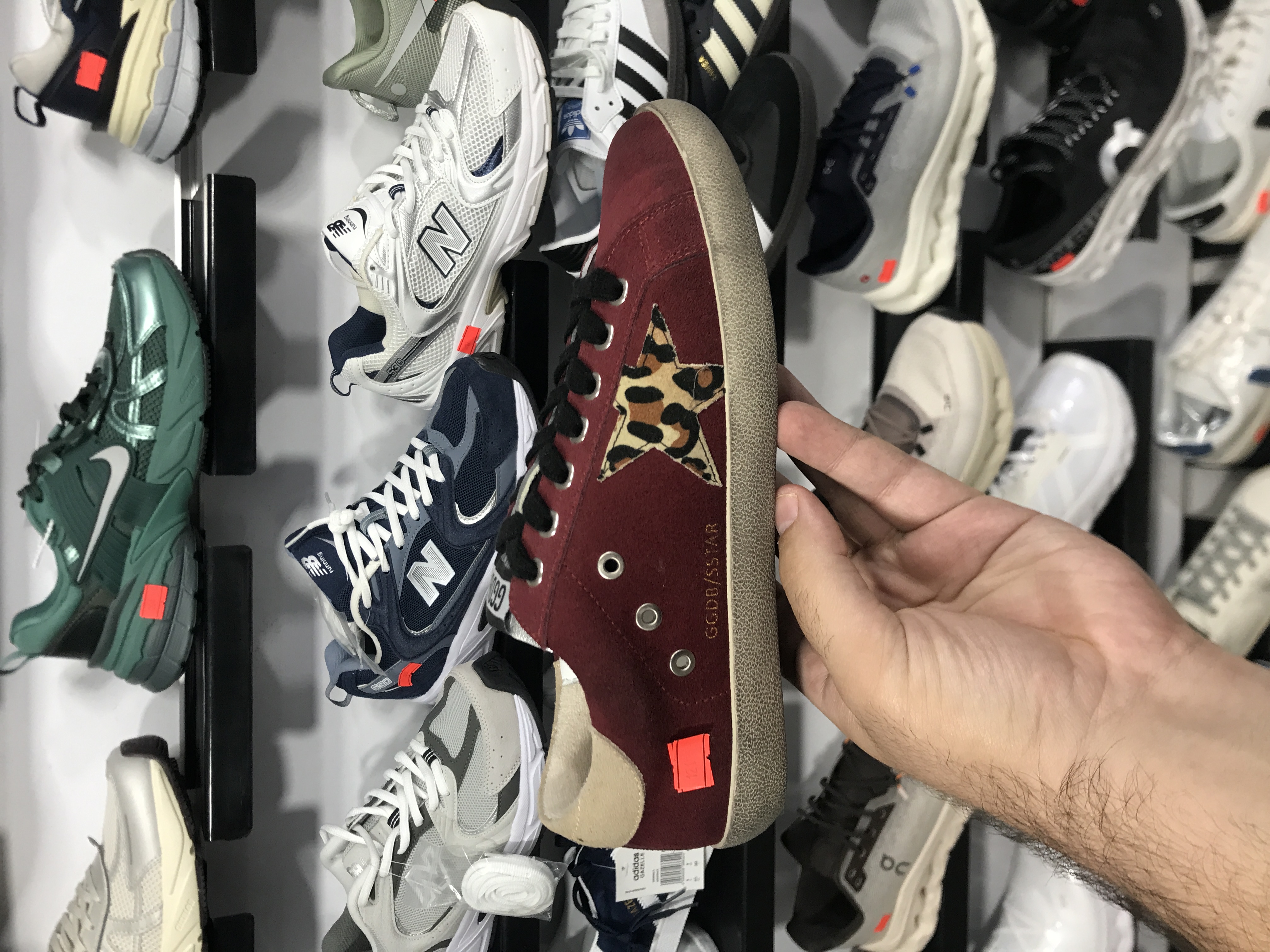 کتونی گلدن گوس سایز ۳۷ تا ۴۰ Golden Goose