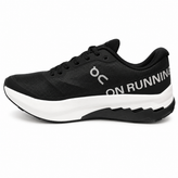 کتونی آن رانینگ کلود زون مشکی سفید سایز 37 تا 40 ON RUNNING CLOUD ZONE