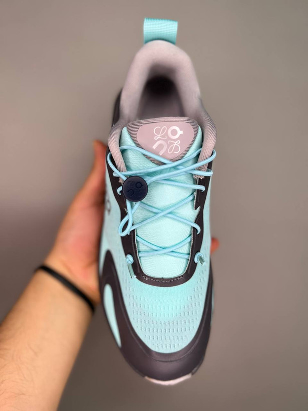 کتونی آن رانینگ لوئوه کلود سولو فیروزه ای مشکی سایز 37 تا 40 ON RUNNING LOEWE CLOUD SOLO