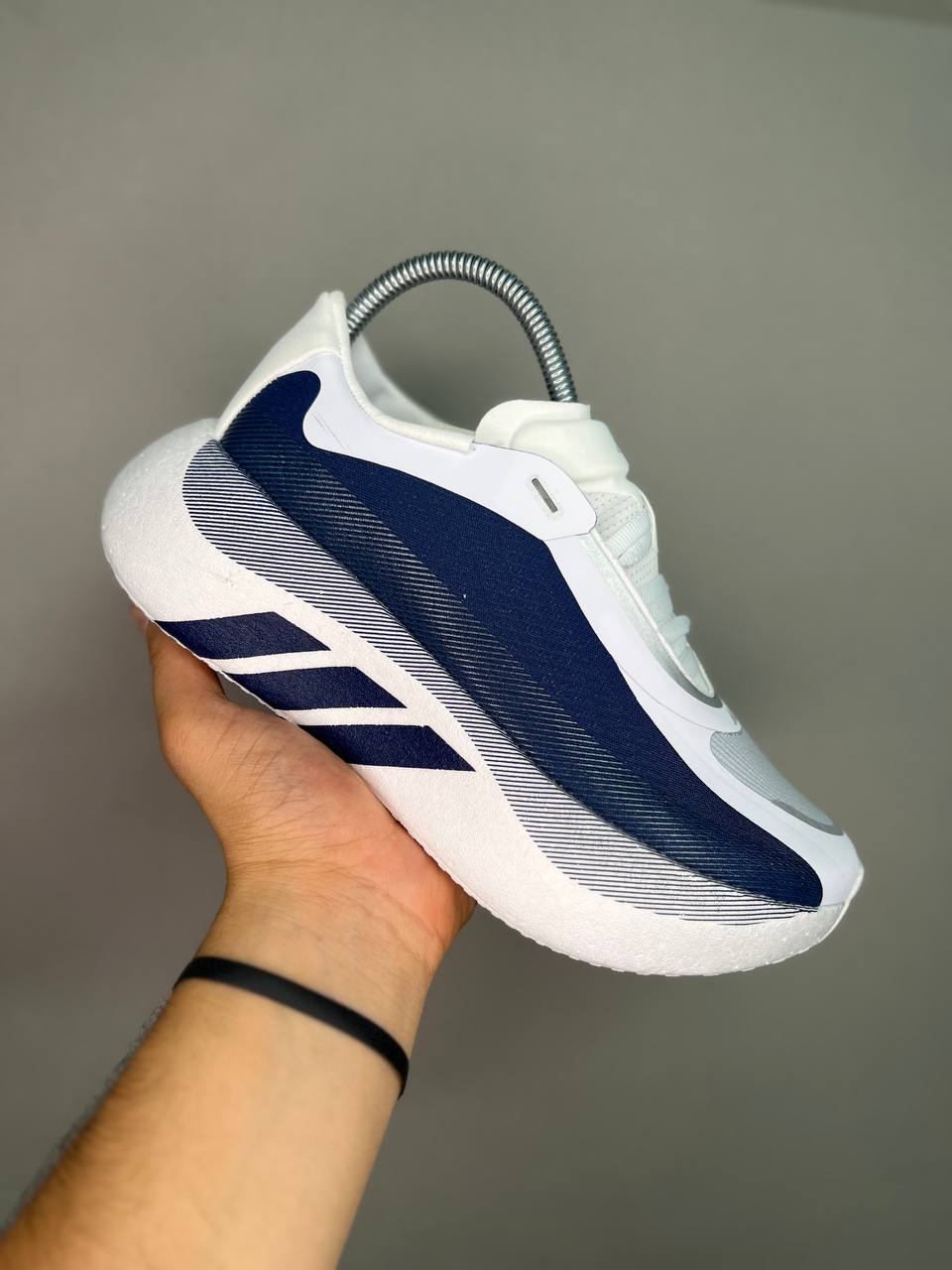 کتونی آدیداس هایپر بوست سایز 37 تا 45 سرمه ای سفید ADIDAS HYPERBOOST