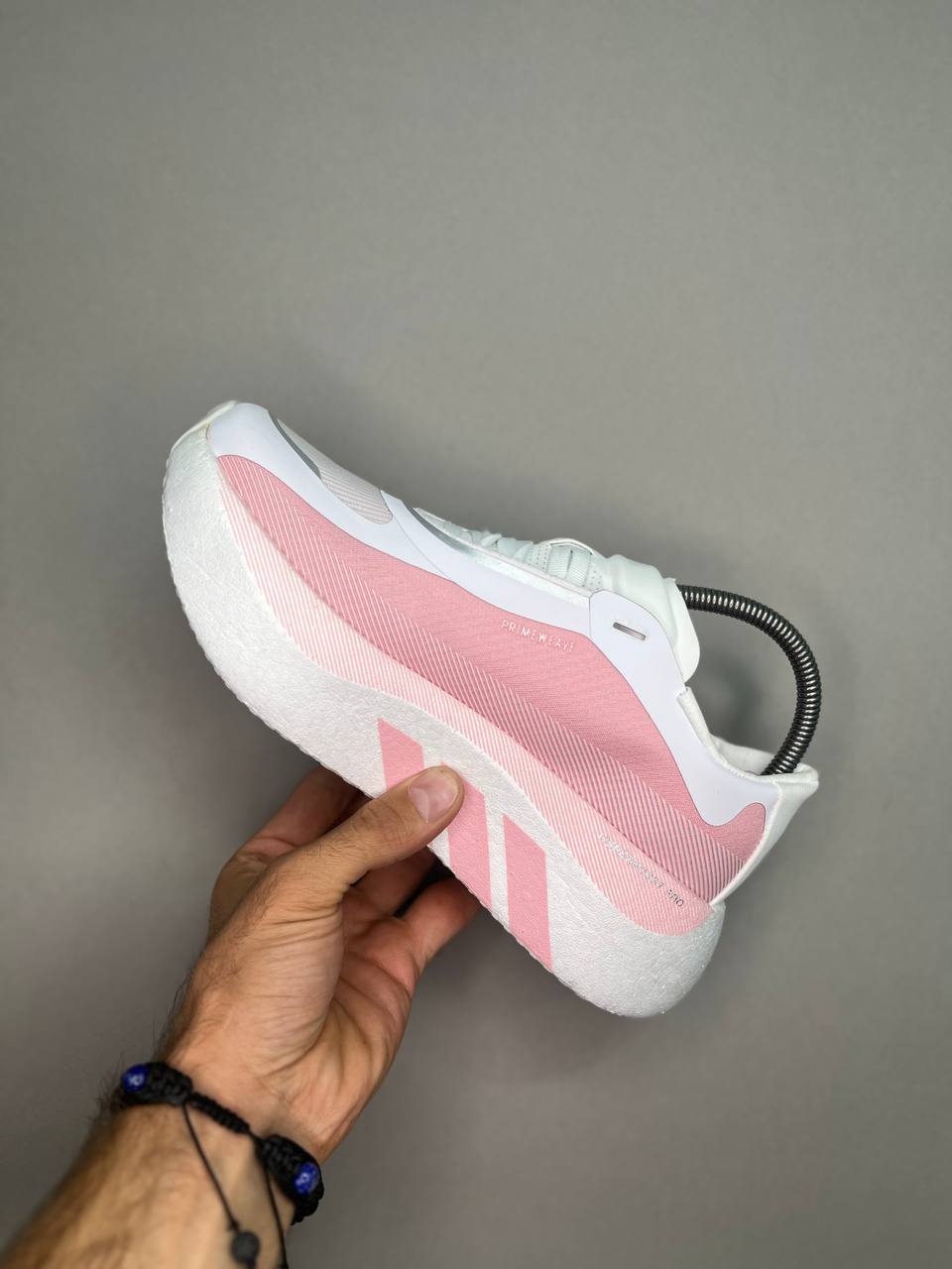 کتونی آدیداس هایپر بوست سایز 37 تا 40 صورتی سفید ADIDAS HYPERBOOST